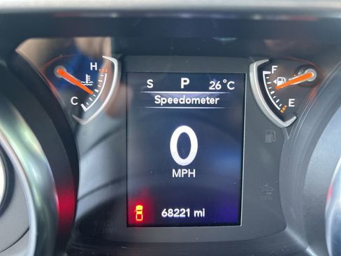 Certified 2022 Jeep Gladiator Willys image 43