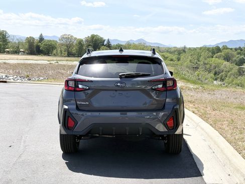 New 2026 Subaru Crosstrek 2.5i Limited AWD/4WD image 10