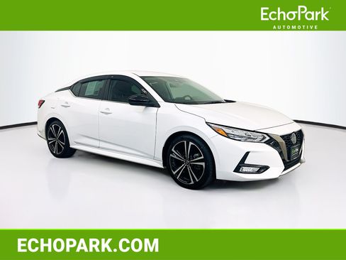 Used 2023 Nissan Sentra SR w/ Electronics Package FWD image 1