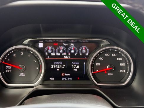 Used 2021 Chevrolet Suburban Premier w/ Texas Edition RWD image 18