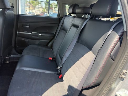 Used 2024 Mitsubishi Outlander Sport SE AWD/4WD image 25