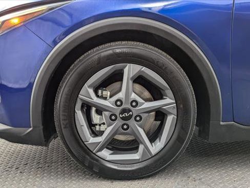 Used 2025 Kia K4 LXS image 29