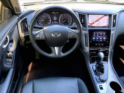 Used 2016 INFINITI Q50 Premium w/ 2.0T Premium Plus Package image 5