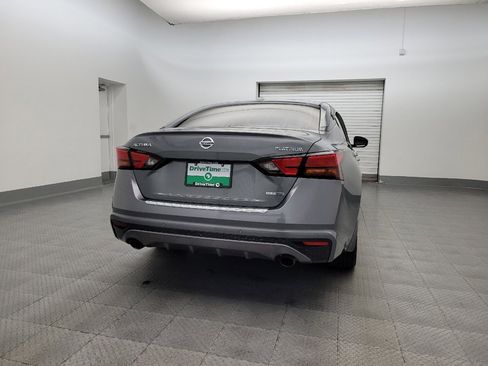 Used 2020 Nissan Altima 2.0 Platinum image 7