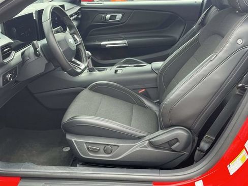 Used 2024 Ford Mustang Coupe RWD image 13