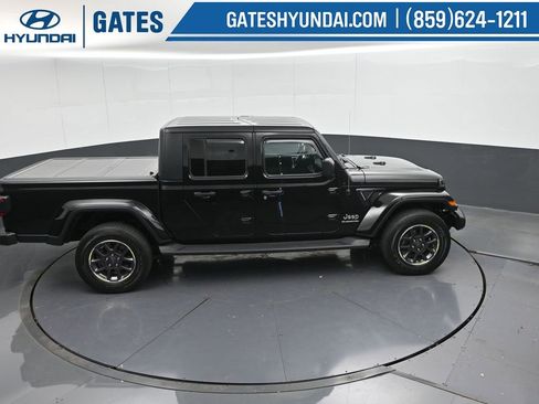 Used 2022 Jeep Gladiator Overland w/ Popular Equipment Package image 53