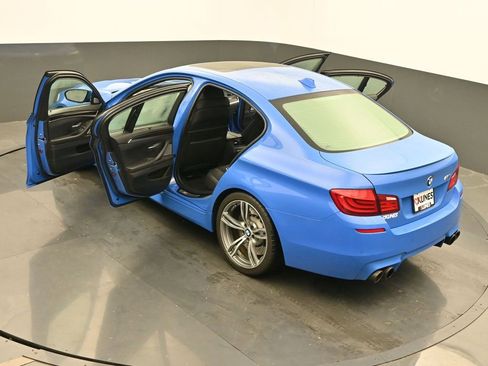 Used 2013 BMW M5 Base image 57