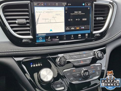 New 2026 Chrysler Pacifica Limited w/ S Appearance Package image 10