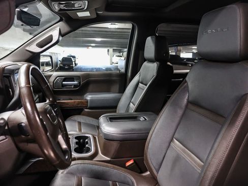 Used 2021 GMC Sierra 1500 Denali w/ Denali Ultimate Package AWD/4WD image 19