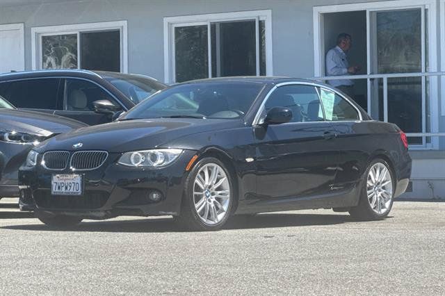 Used 2013 BMW 335i Convertible RWD image 7
