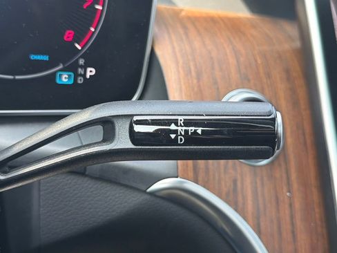 Used 2023 Mercedes-Benz GLC 300 GLC 300 image 12