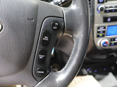 Used 2008 Hyundai Santa Fe Limited AWD/4WD image 30