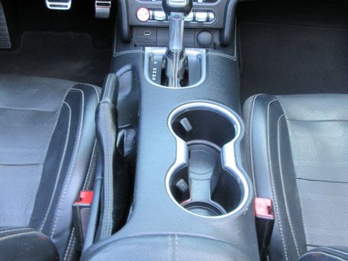 Used 2019 Ford Mustang Premium w/ Equipment Group 201A RWD image 29