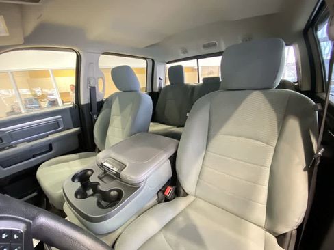 Used 2017 RAM 1500 Classic SLT image 14