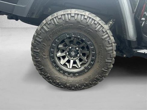 Used 2021 Jeep Gladiator Sport AWD/4WD image 20