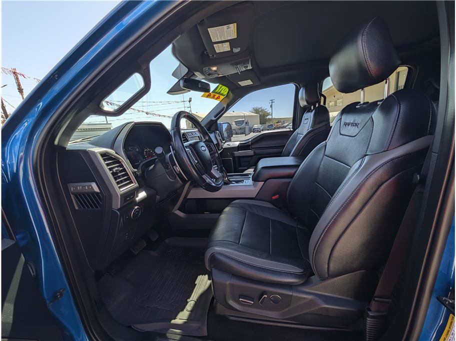Used 2017 Ford F150 Raptor w/ Equipment Group 802A Luxury AWD/4WD image 9