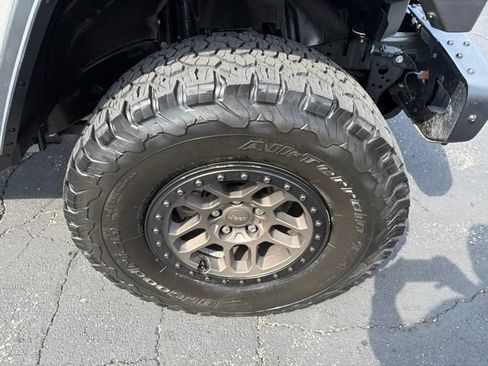 Used 2021 Jeep Wrangler Unlimited Rubicon w/ Xtreme Recon 35" Tire Package AWD/4WD image 8