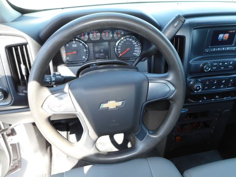 Used 2017 Chevrolet Silverado 1500 W/T w/ Trailering Package RWD image 17
