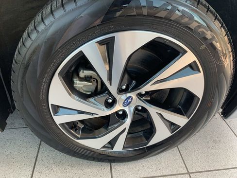 Certified 2025 Subaru Legacy Premium AWD/4WD image 23