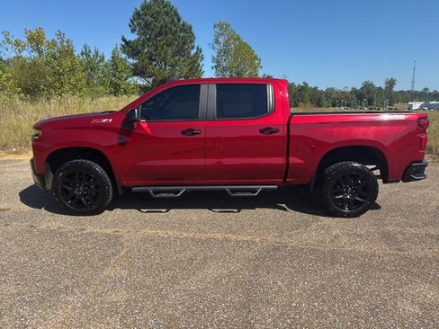 Used 2022 Chevrolet Silverado 1500 LT Trail Boss w/ Bed Protection Package image 5
