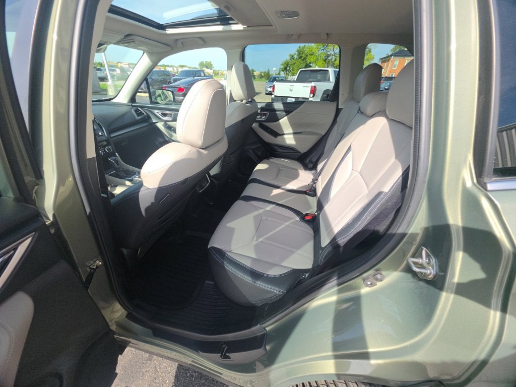Used 2021 Subaru Forester Limited AWD/4WD image 28