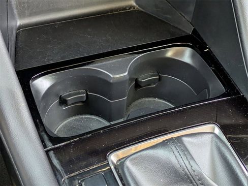 Used 2025 MAZDA MAZDA3 s image 19