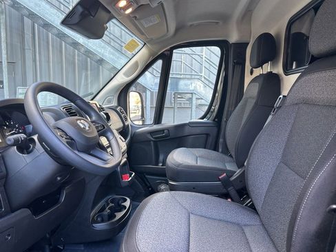 New 2026 RAM ProMaster 2500 w/ Convenience Group image 38