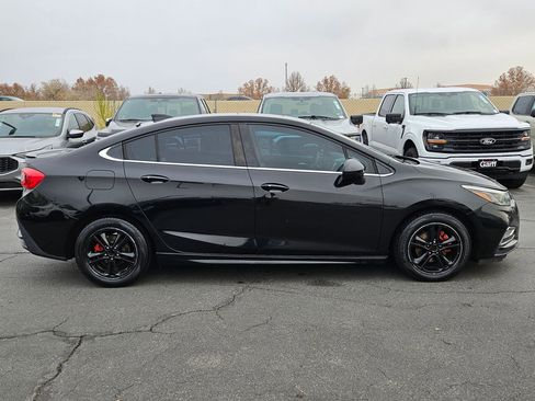 Used 2016 Chevrolet Cruze LT w/ Sun And Sound Package image 2