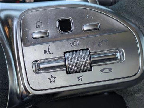 Used 2023 Mercedes-Benz GLA 35 AMG 4MATIC image 14