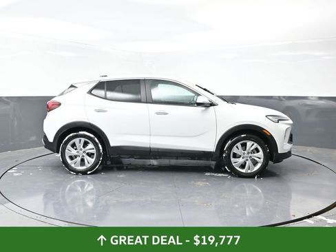 Used 2025 Buick Encore GX Preferred image 4