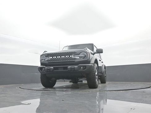 New 2025 Ford Bronco Badlands image 28
