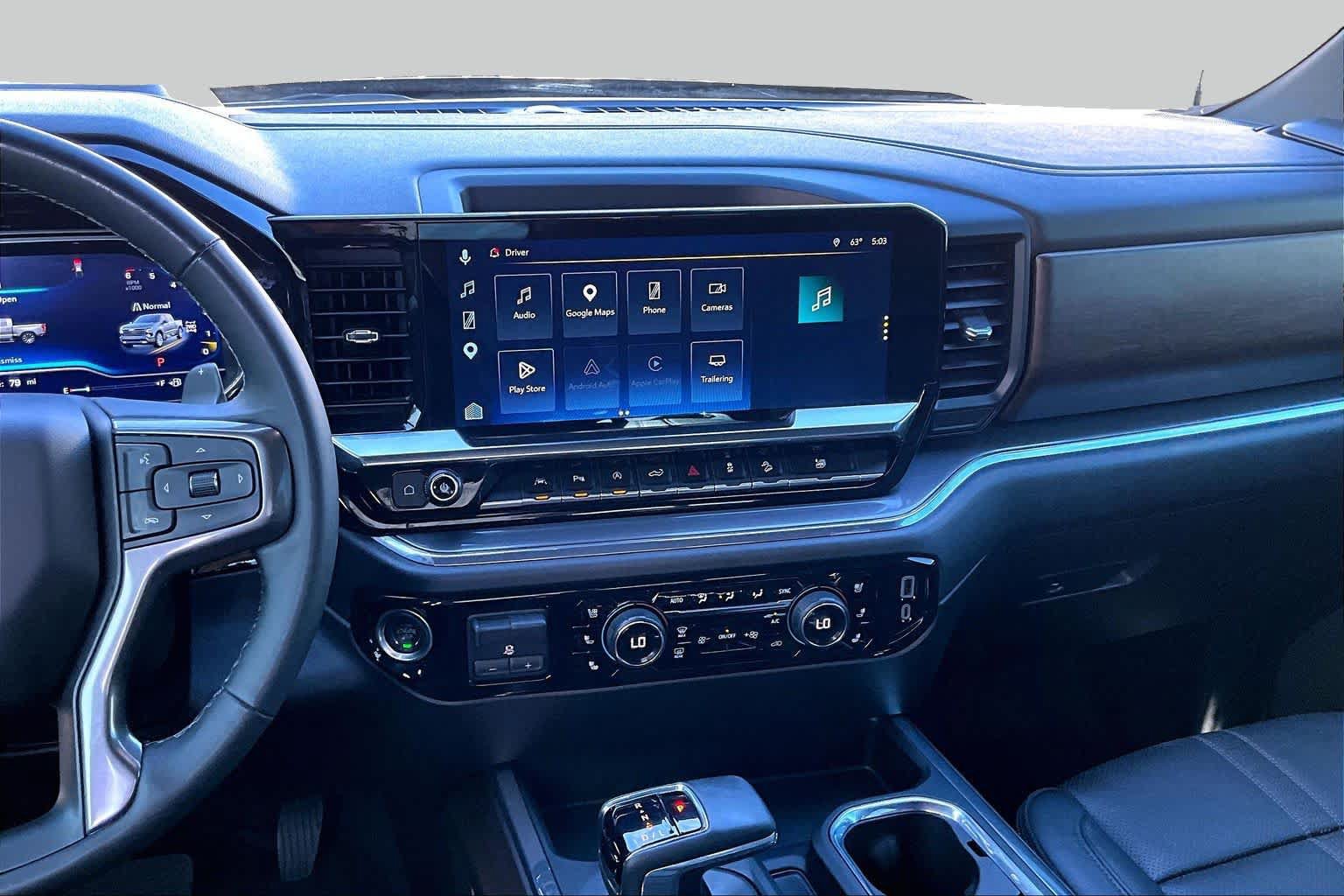 Used 2024 Chevrolet Silverado 1500 High Country w/ Midnight Edition AWD/4WD image 9