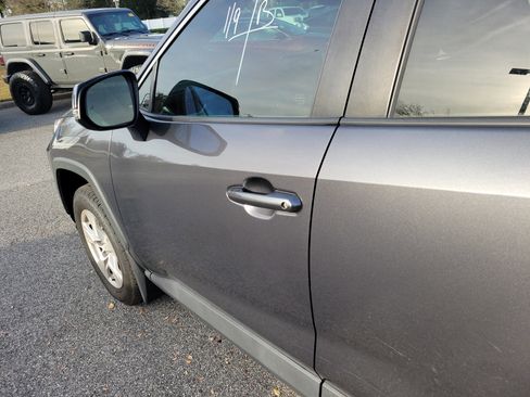 Used 2021 Toyota RAV4 XLE image 25