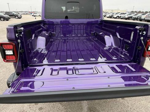 New 2026 Jeep Gladiator Rubicon image 25