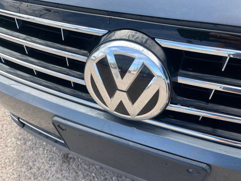 Used 2017 Volkswagen Passat 1.8T S image 23