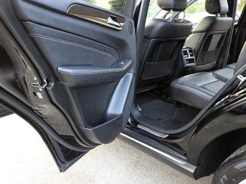 Used 2015 Mercedes-Benz ML 350 4MATIC image 32