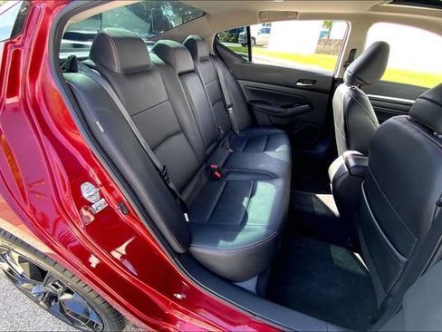 Used 2023 Nissan Altima 2.5 SR w/ SR Premium Package AWD/4WD image 27