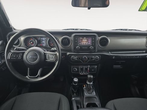Used 2021 Jeep Wrangler Sport image 9