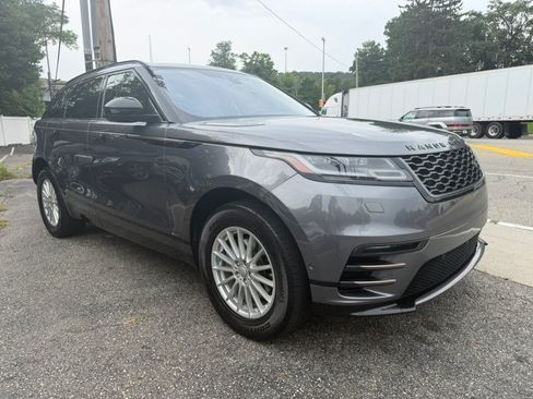 Used 2019 Land Rover Range Rover Velar R-Dynamic SE AWD/4WD image 13