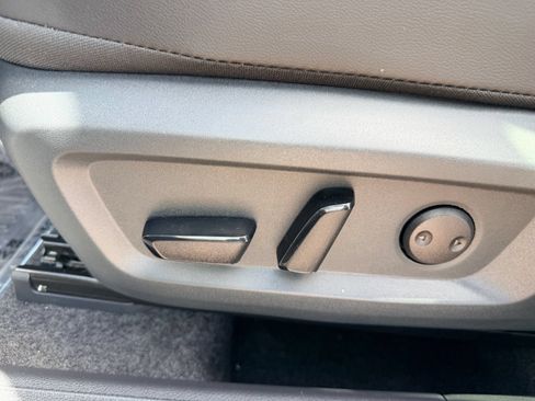New 2026 Nissan Rogue SV AWD/4WD image 14