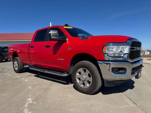 Used 2024 RAM 2500 Big Horn AWD/4WD image 3