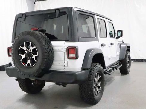 Used 2018 Jeep Wrangler Unlimited Sport S AWD/4WD image 9