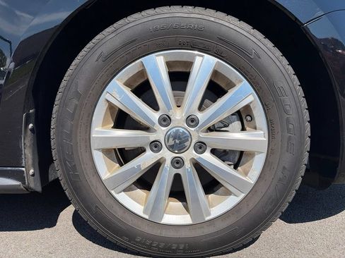 Used 2013 Volkswagen Jetta SE FWD image 22