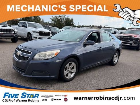 Used 2013 Chevrolet Malibu LT FWD image 3
