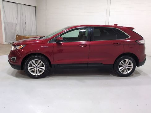 Used 2017 Ford Edge SEL w/ Equipment Group 201A AWD/4WD image 6