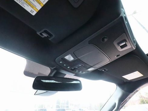 Used 2015 Ford F150 Platinum w/ Technology Package image 62