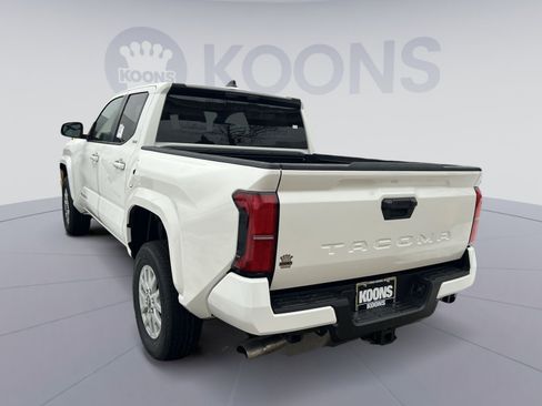 New 2026 Toyota Tacoma SR5 RWD image 4