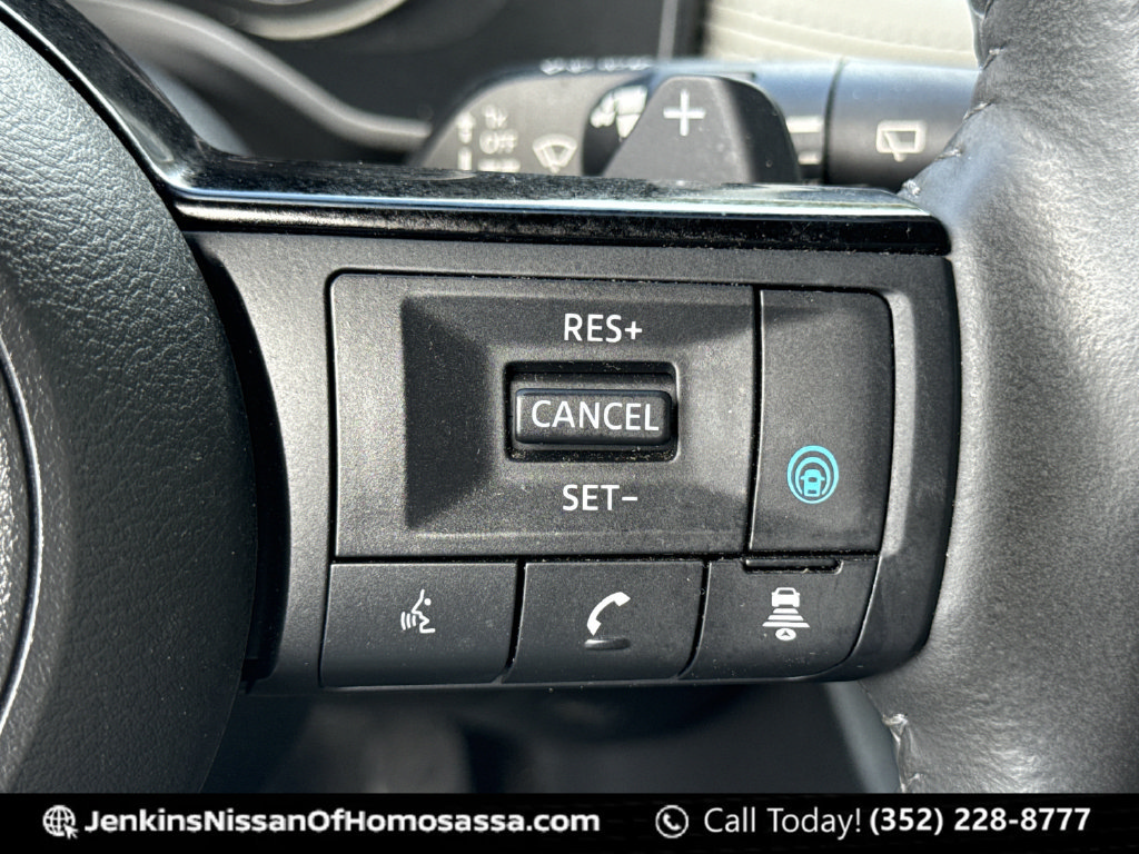 Certified 2021 Nissan Rogue SV w/ Premium Package FWD image 43