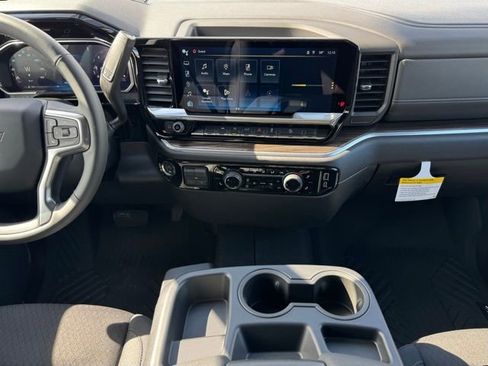 New 2026 Chevrolet Silverado 1500 LT image 2