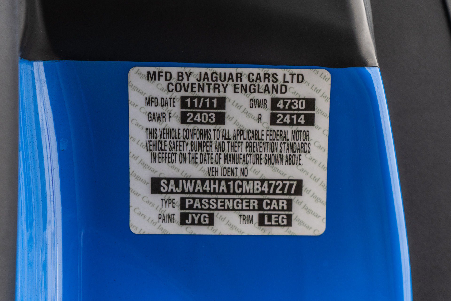 Used 2012 Jaguar XKR R-S RWD image 19